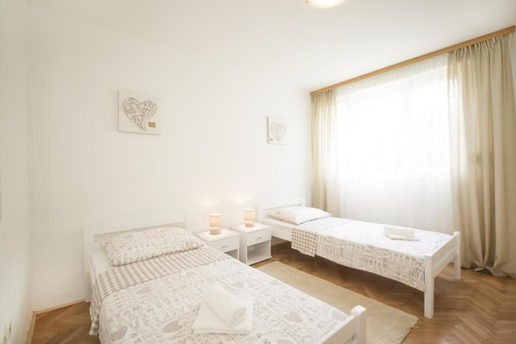 Apartment Hanna Split Exterior photo